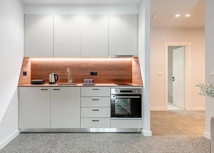 Phaedrus Living: Luxury Flat Panormou